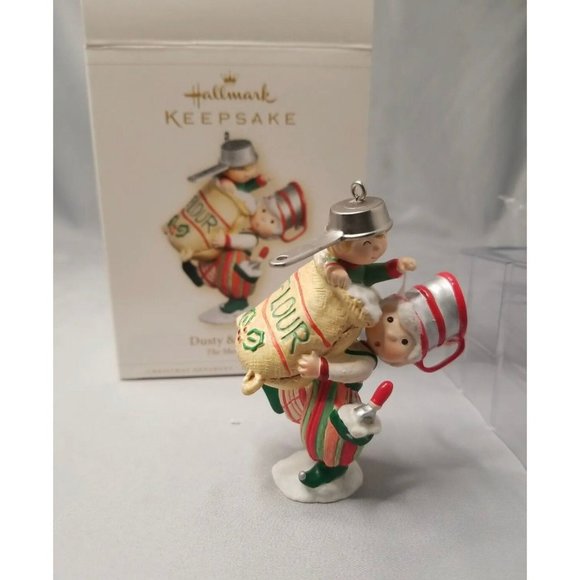 Hallmark Keepsake Ornament, Dusty & Smidgen, The Merry Bakers - Picture 7 of 8